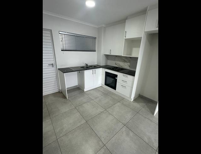 3 BEDROOM APARTMENT FOR SALE IN HAYFIELDS